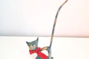 Small Patinated Bronze Cat Jewellery / Ring Holder