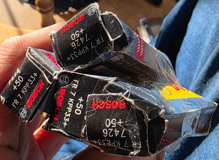 500+ Bosch Beru Spark Plugs JOT LOT