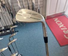 Titleist Vokey SM10 52 degree wedge