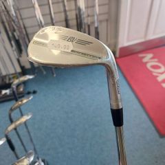 Titleist Vokey SM10 52 degree wedge