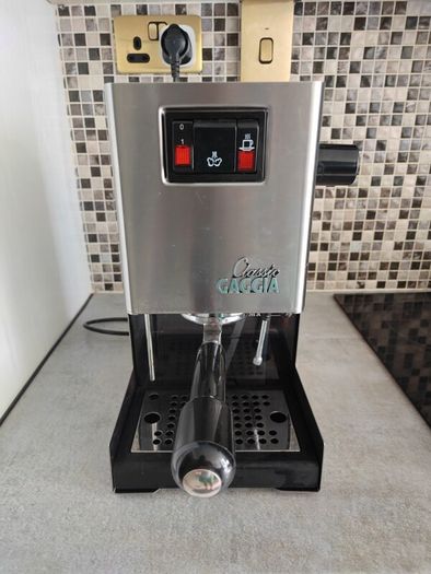 Gaggia Classic Espresso Machine