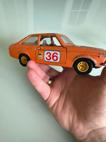 Ford Escort 1100L car model