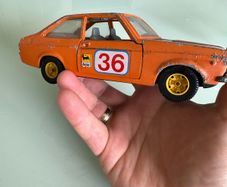 Ford Escort 1100L car model