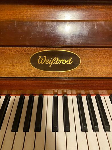 Piano + Stool