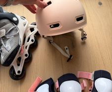 Rollerblades, age 7-10, excellent condition