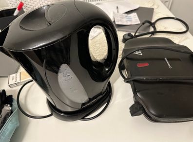Kettle and toaster (selling together)