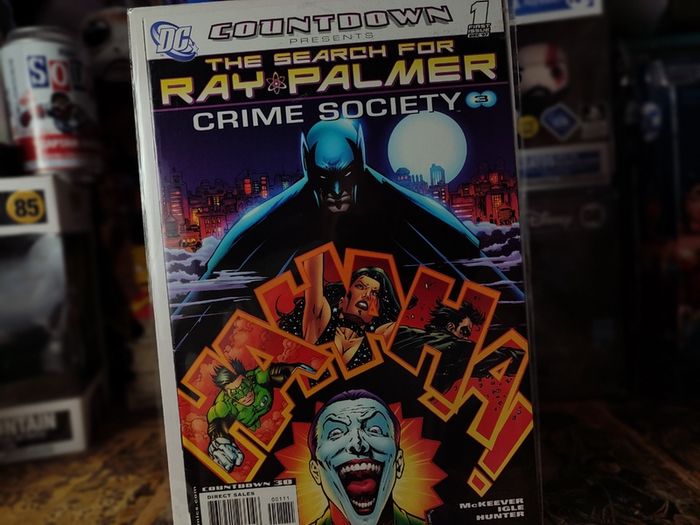 Countdown Presents: The Search for Ray Palmer: Crime Society ! First Issue ! 2007 ! by DC Comics ! Batman ! Joker !