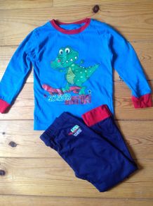 Age 3-4 'Skater Gator' Pyjamas