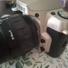 Nikon N60