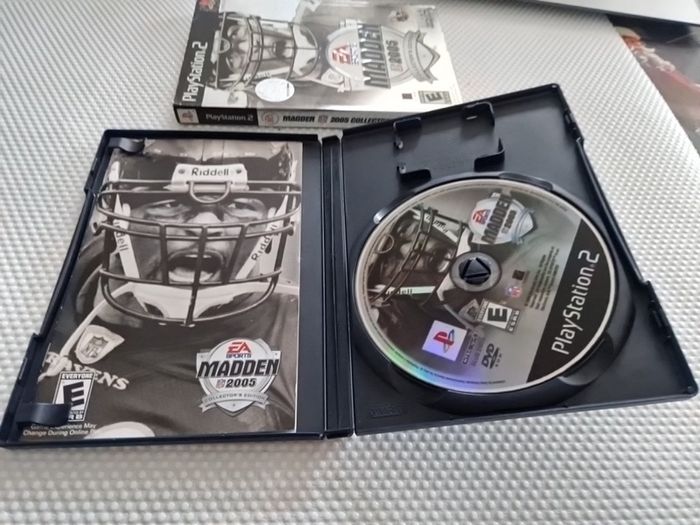 Madden 2005 Collector s Edition NTSC Version PlayStation2 Ps2 Games Original