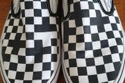 Vans slip on