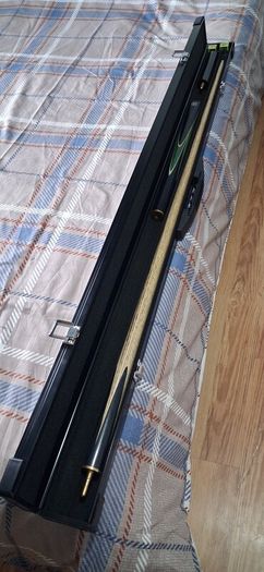 snooker cues