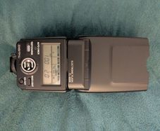 Olympus FL-600R Electronic Flash for Olympus / Panasonic Micro Four Thirds