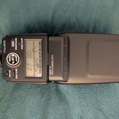 Olympus FL-600R Electronic Flash for Olympus / Panasonic Micro Four Thirds