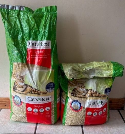 23.5kg of Cats Best Original Organic Wood Granule Clumping Cat Litter