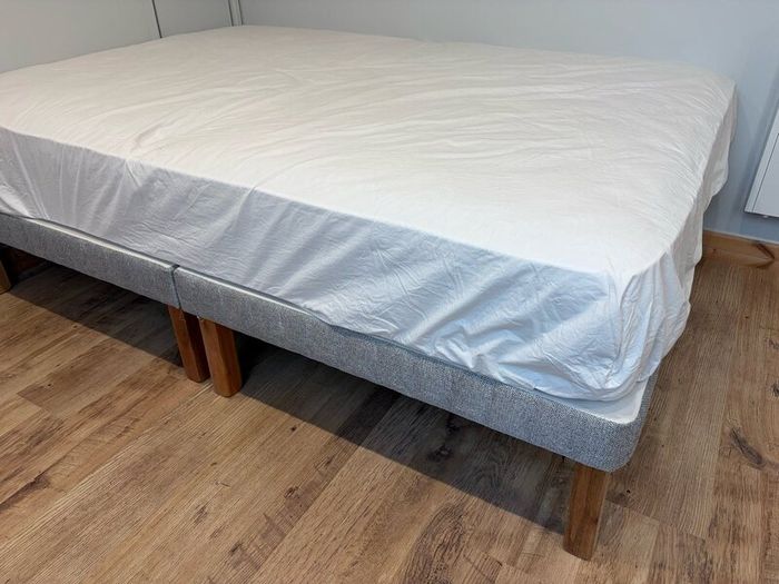 Double Mattress and Base