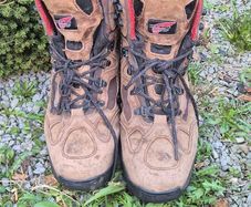 Mens waterproof boots