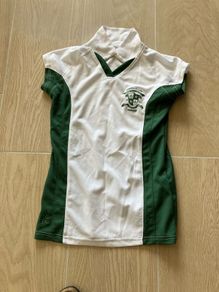 Loreto Foxrock PE/Hockey Top
