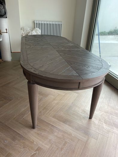 Monroe dark oak extendable dining table