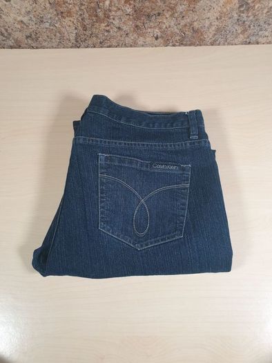womens Calvin Klein dark blue navy denim jeans Size 32/14  W 34 L 27