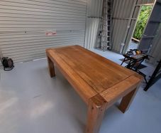 Solid Oak dinning table