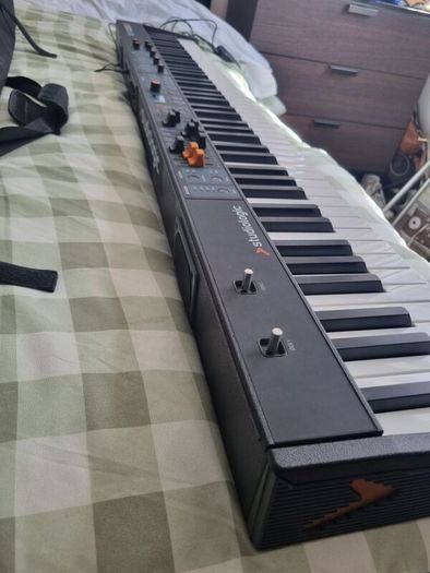 Studiologic Numa Compact 2x 88 Keyboard