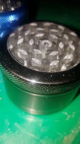 Metal Herb Grinder black clear top 3 layer