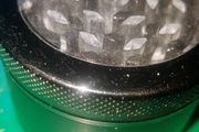 Metal Herb Grinder black clear top 3 layer