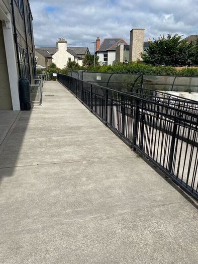 Hand railings