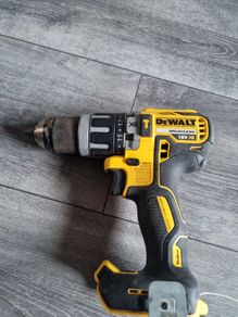 dewalt top part missing works perfect