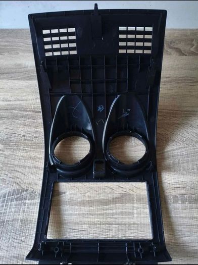 Nissan Qashqai J10 Stereo Fascia / Dashboard