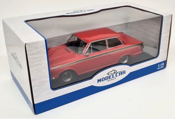 Ford Cortina MK1 Lotus 1966 - 1/18 - New In Box