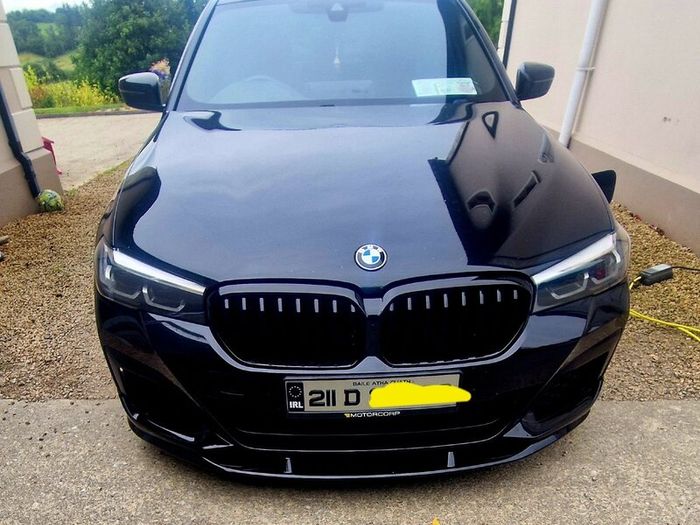 BMW 5-Series 2021