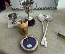 5 diffierent items- Service spon and fork silver plated 20.00 euro. Vintage,  silver plated, collection frame,, excellent condition. 12.00 euro. Brass Gold Tone Metal Round Made in India-7.5cm-Vintage Trinket/Jewellery Box keepsake box, jewelry box, trink