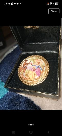 Vintage Brooches