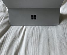 Tablet Microsoft surface go 64gb