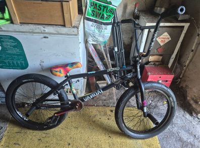 Bmx bike vandal trooper