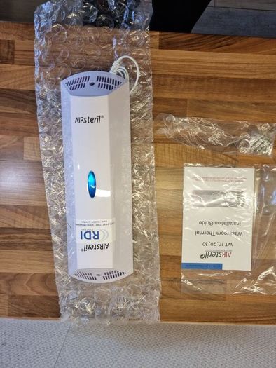 Air sanitizer - kills mould, viruses and bacteria, no filter required