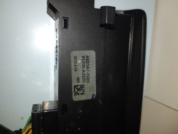 Kia Ceed 2012-2015 Centre Console Switch Unit,RHD,49D1A7-1000