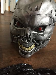 Terminator mask and accessories
