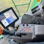 John Deere t660i Image 10