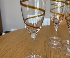 6 Wine Glasses