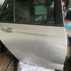 Insignia 2017 mk2 estate offside rear door
