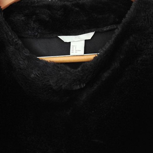 H&M black fluffy fur jumper