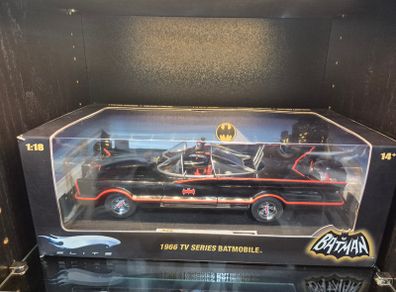 Hot Wheels Elite 1:18 1966 Batmobile