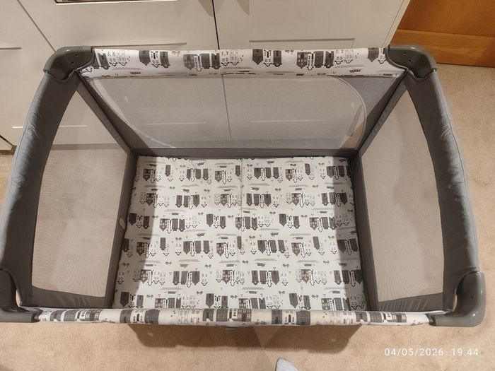 Joie baby travel cot