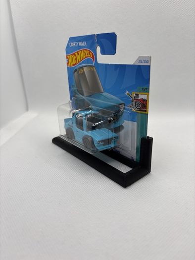 Hot wheels Nissan Skyline 2000GT-R LBWK