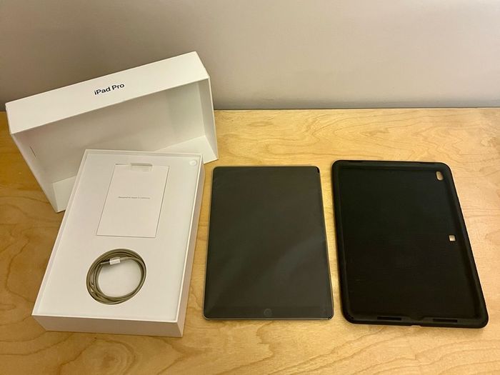 Apple iPad Pro 10.5 inch 64GB Space Gray (Wi-Fi) Bundle with Box, Charger & Protective Case