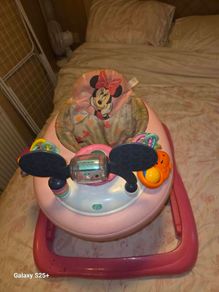Minnie Mouse walker