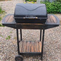 charcoal grill